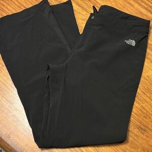 The North Face Women’s Flight Series Pants in Black - size 8